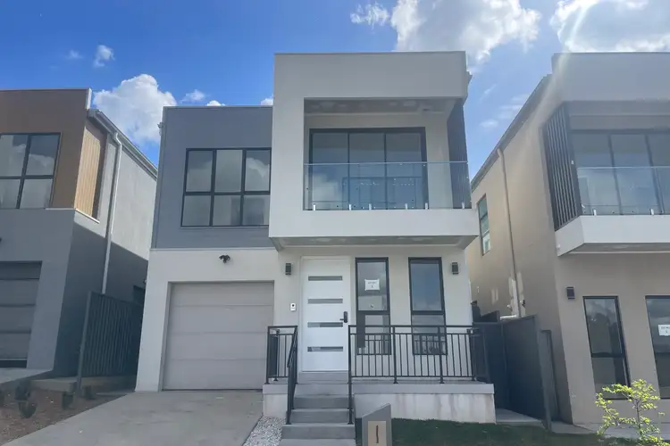 18 Windeyer Street, Rouse Hill NSW 2155