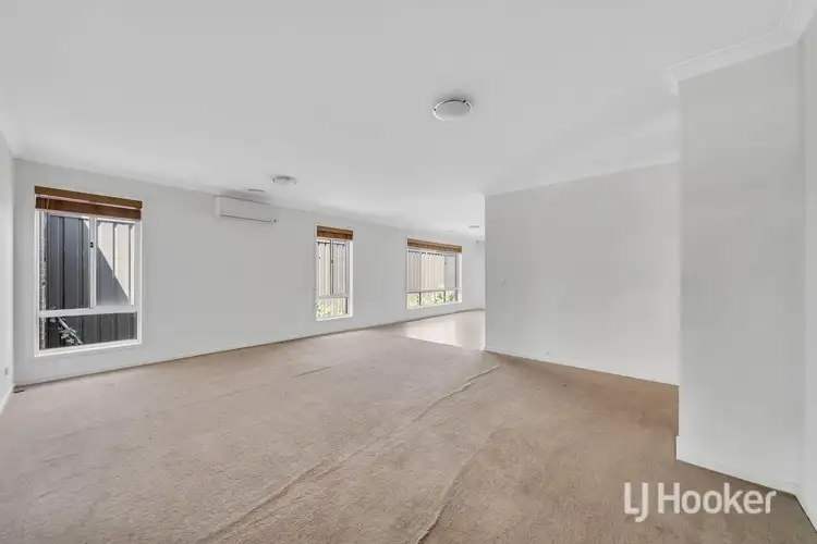 Sixth view of Homely house listing, 47 Toritta Way, Truganina VIC 3029