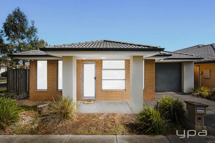 9 Attunga Grove, Werribee VIC 3030