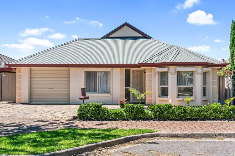 10 St James Place, Oakden SA 5086