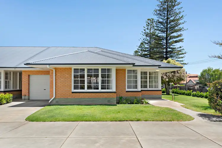 4/24 Pier Street, Glenelg South SA 5045