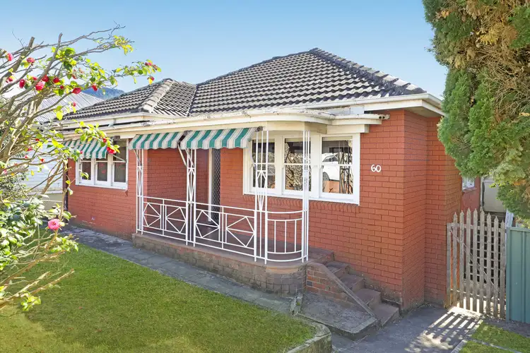 60 Mount Keira Road