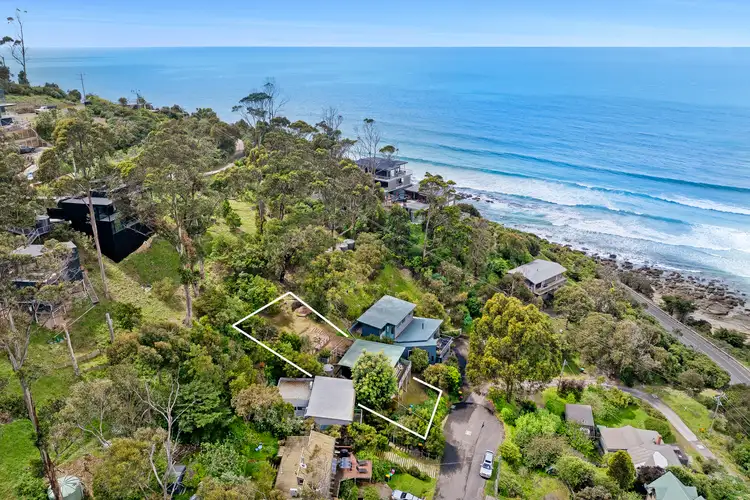 29 Wallace Street, Wye River VIC 3234