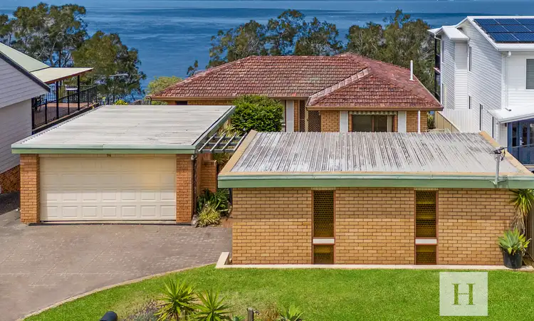 94 Marks Road, Gorokan NSW 2263