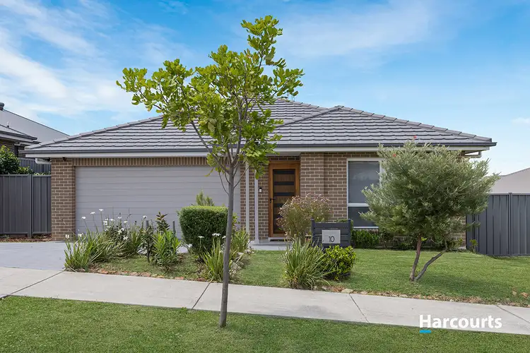10 Silkstone Street, Farley NSW 2320