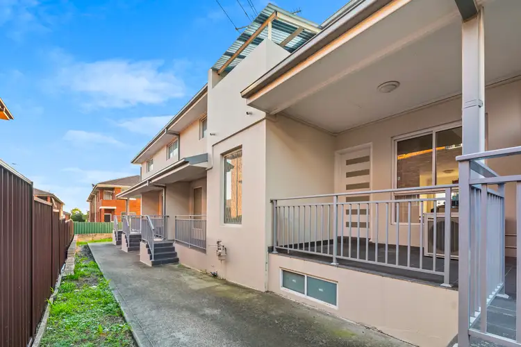 3/35 Matthews Street, Punchbowl NSW 2196