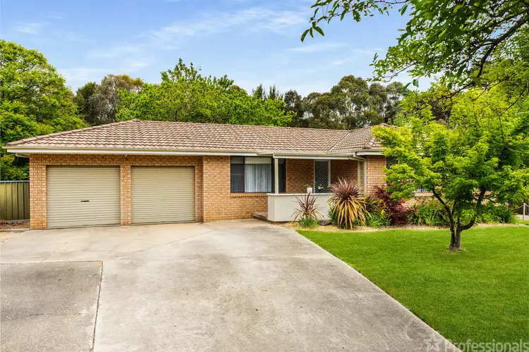 11 Havachat Place, Orange NSW 2800