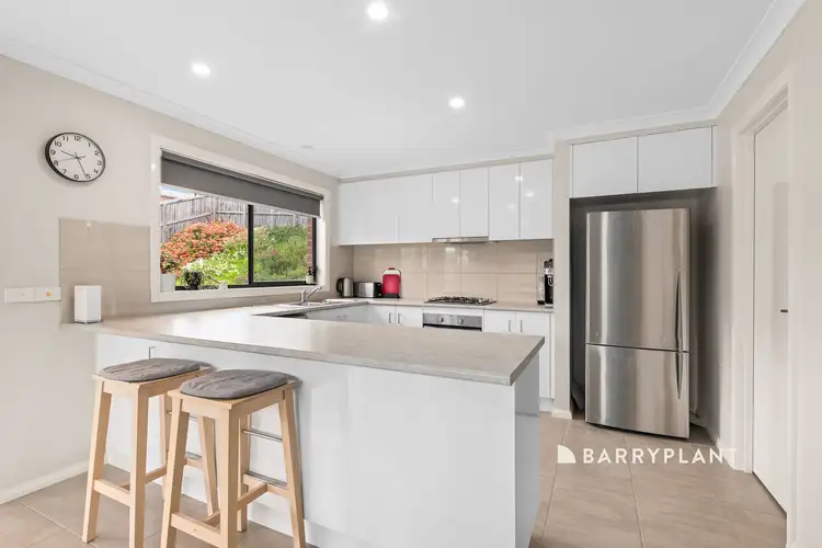 Second view of Homely house listing, 2 Chaucer Way, Drouin VIC 3818