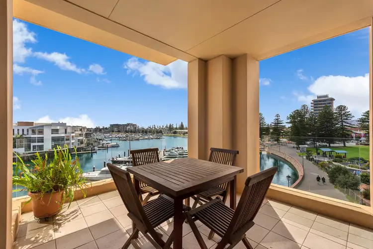 71/33 Colley Terrace, Glenelg SA 5045