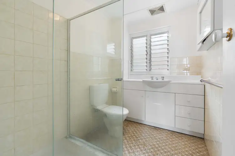 Sixth view of Homely apartment listing, 2/29 Clifford Avenue, Fairlight NSW 2094