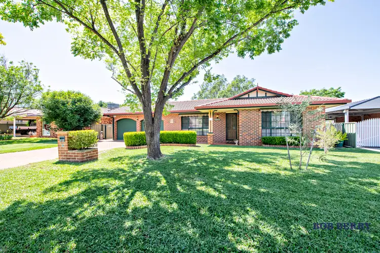 16 York Street, Dubbo NSW 2830