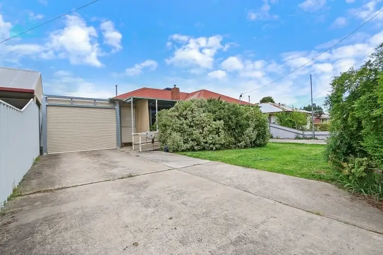 1046 Koonwarra Street, North Albury NSW 2640