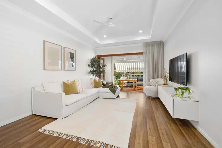 Second view of Homely semi-detached listing, 2/17 Twenty Seventh Avenue, Palm Beach QLD 4221