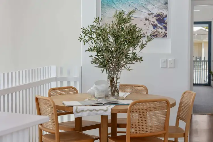 Sixth view of Homely semi-detached listing, 2/17 Twenty Seventh Avenue, Palm Beach QLD 4221