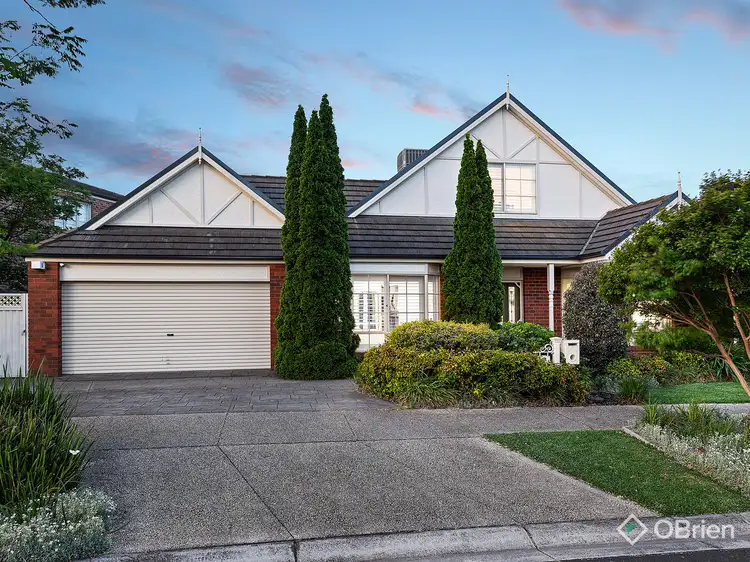 26 Eppalock Circuit, Caroline Springs VIC 3023