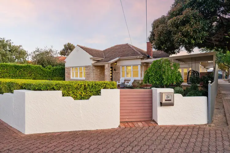 24 Allen Terrace, Glenelg East SA 5045