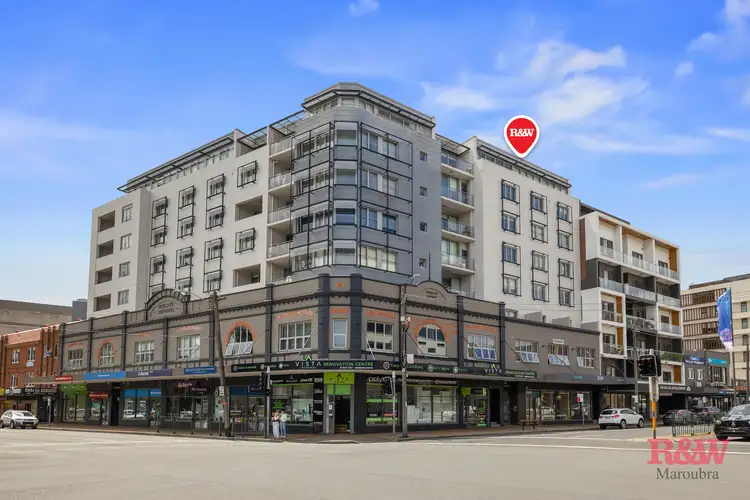 B10/158 Maroubra Road
