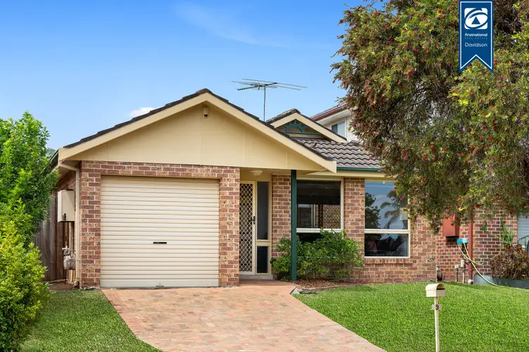 9 Bundarra Court, Wattle Grove NSW 2173
