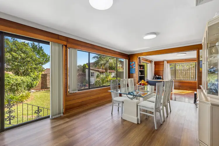 6 Docos Crescent