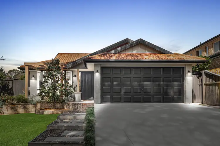 10 Lightwood Way, Beaumont Hills NSW 2155