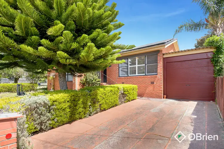 124 Tamarisk Drive, Frankston North VIC 3200