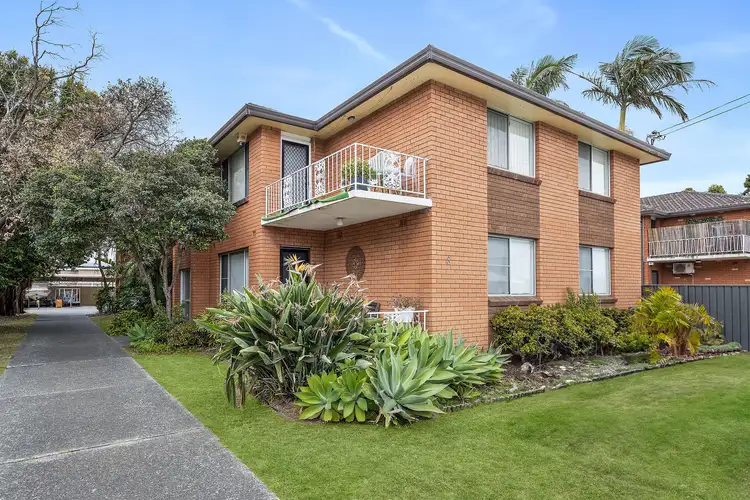 Second view of Homely unit listing, 5/8 Peterborough Avenue, Lake Illawarra NSW 2528