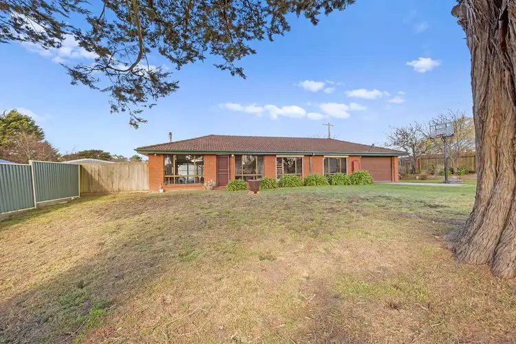 44 Jopling Street, Ballan VIC 3342
