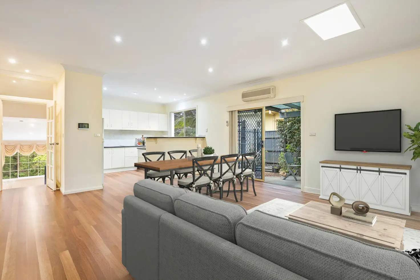 Main view of Homely house listing, 19 Hennessy Lane, Figtree NSW 2525