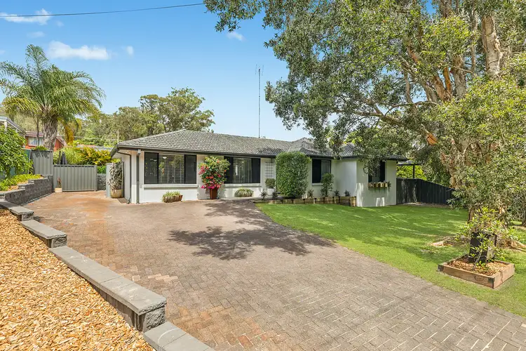 34 Dalton Street, Wyoming NSW 2250