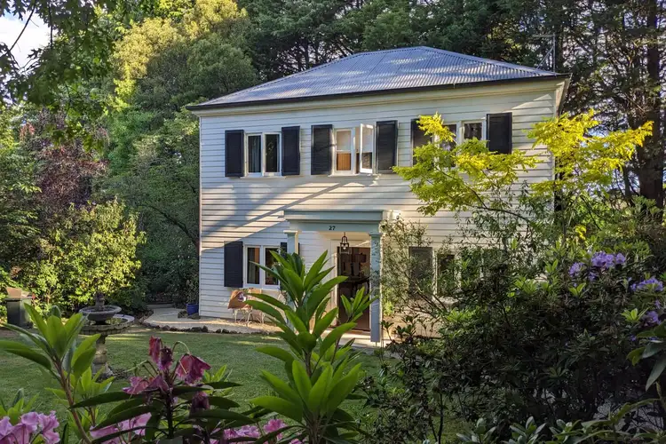 27a Morven Road, Leura NSW 2780