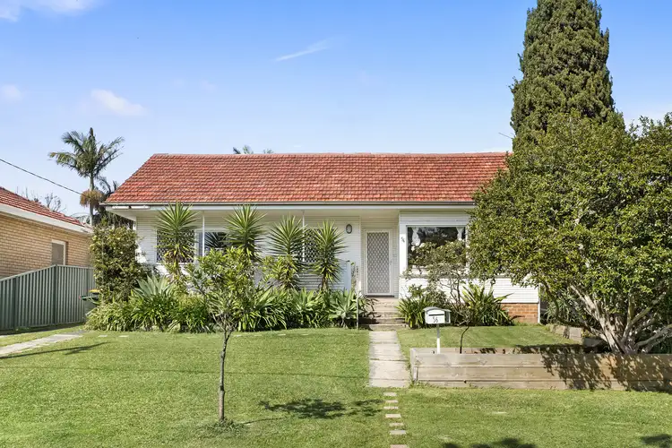 Main view of Homely house listing, 56 Hopewood Crescent, Fairy Meadow NSW 2519