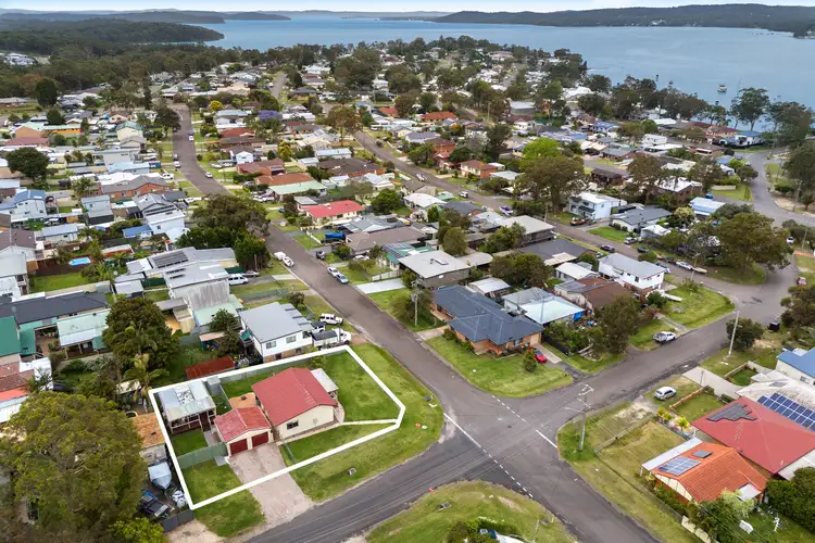 33 Quinalup Street, Gwandalan NSW 2259