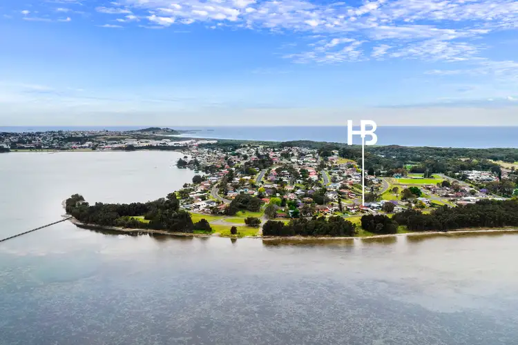 Sixth view of Homely house listing, 208 Lakeview Parade, Primbee NSW 2502