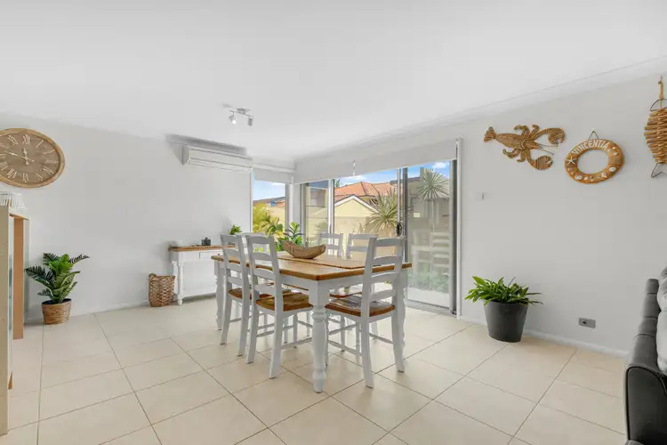 Sixth view of Homely house listing, 1/26 Anne Street, Vincentia NSW 2540