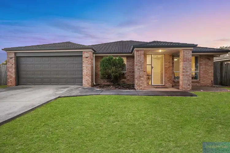 4 Coolum Court, Regents Park QLD 4118
