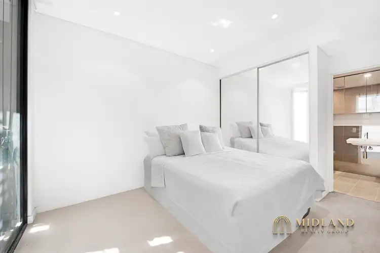 Fifth view of Homely apartment listing, 1009/10 Atchison Street, St Leonards NSW 2065