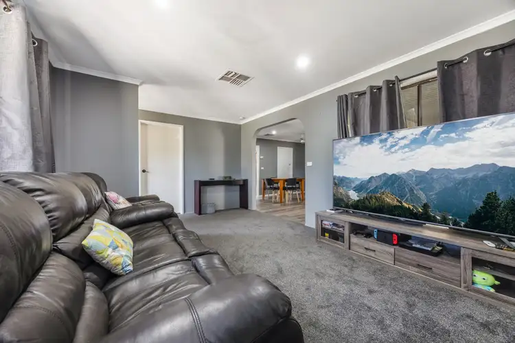 Fourth view of Homely house listing, 3 Grenfell Avenue, Eaglehawk VIC 3556