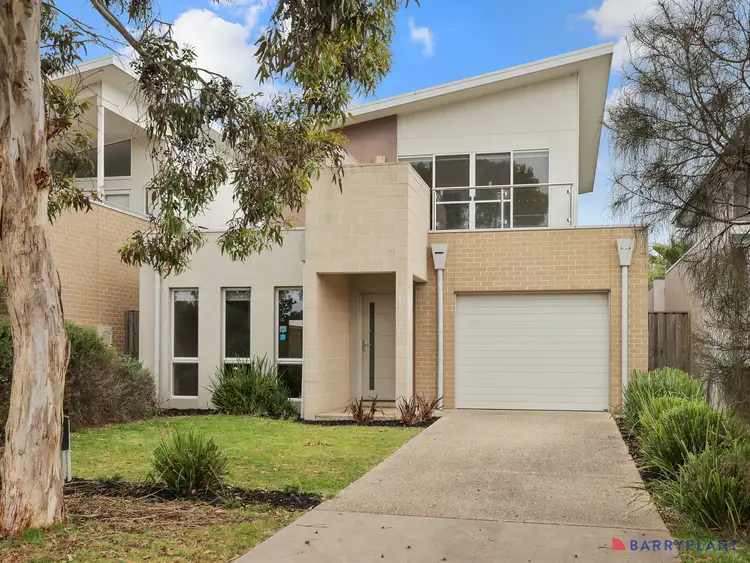 5 Pobblebonk Place, Cowes VIC 3922