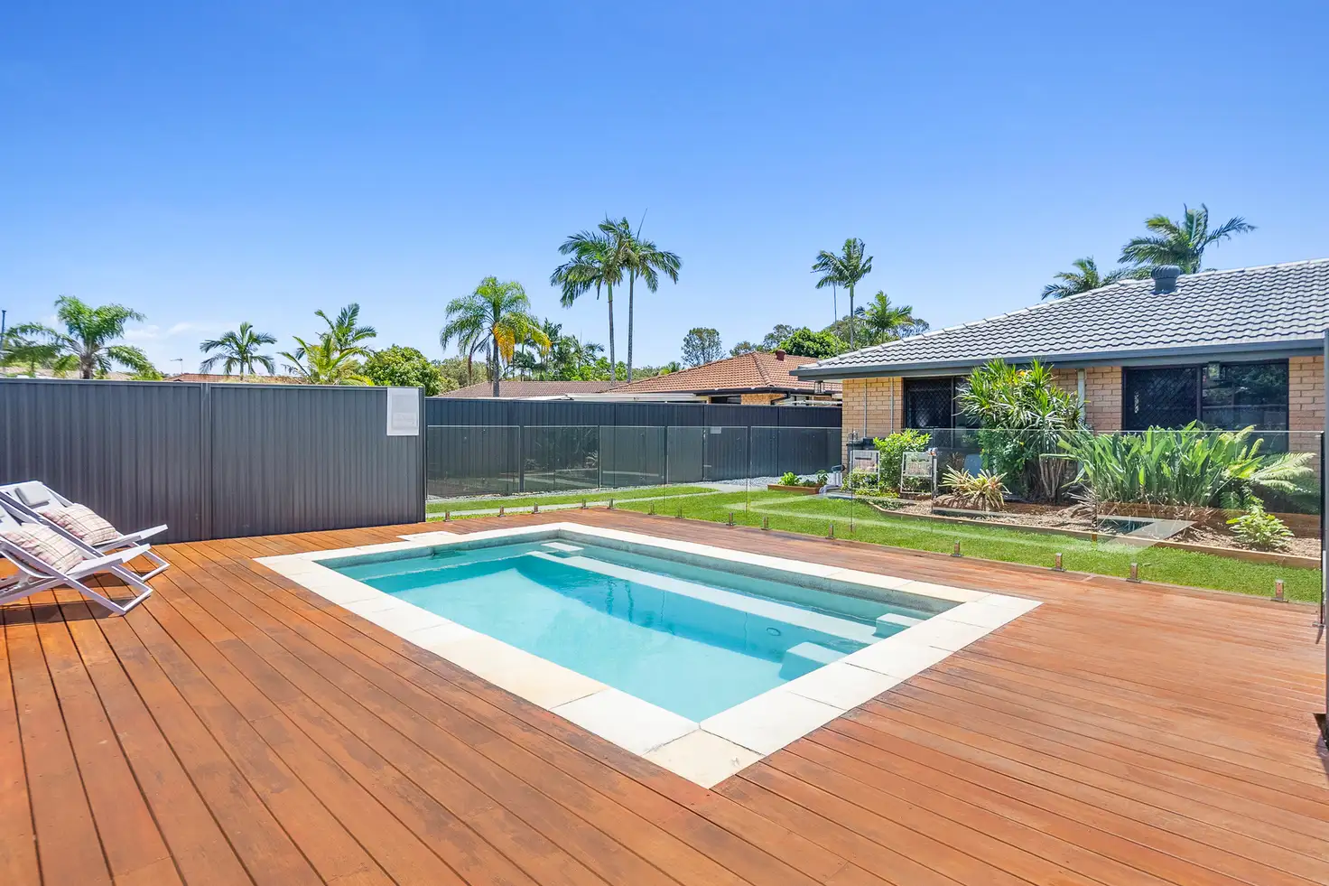 Main view of Homely semi-detached listing, 2/5 Elm Court, Labrador QLD 4215