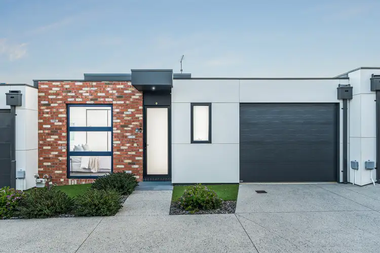 Main view of Homely unit listing, 3/114 South Valley Road, Highton VIC 3216