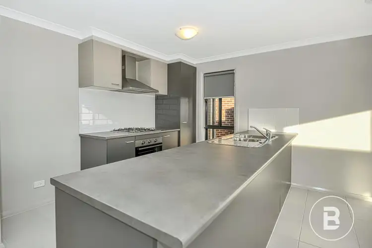 Fourth view of Homely house listing, 8 Obrien Drive, Alfredton VIC 3350