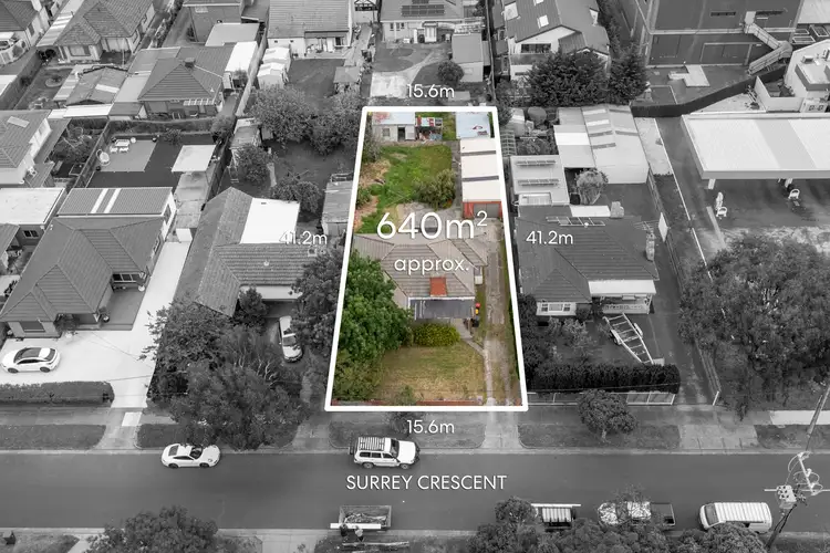 Main view of Homely house listing, 5 Surrey Crescent, Oakleigh East VIC 3166