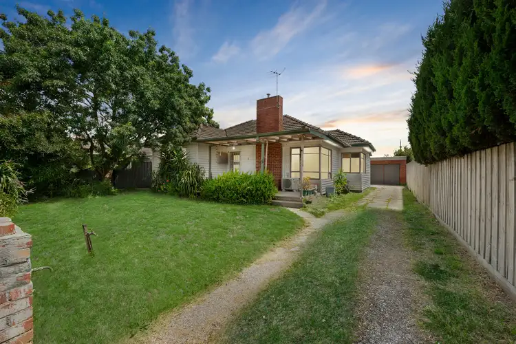 Sixth view of Homely house listing, 5 Surrey Crescent, Oakleigh East VIC 3166