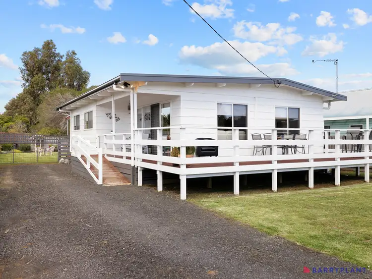 7 Irving Road, Cowes VIC 3922