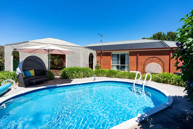 Fourth view of Homely house listing, 2 Parkview Close, Castlemaine VIC 3450