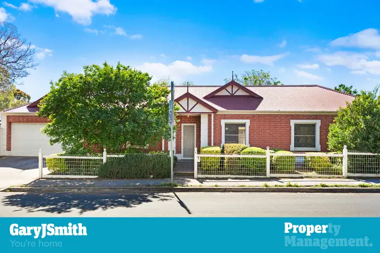 1A Lorne Avenue