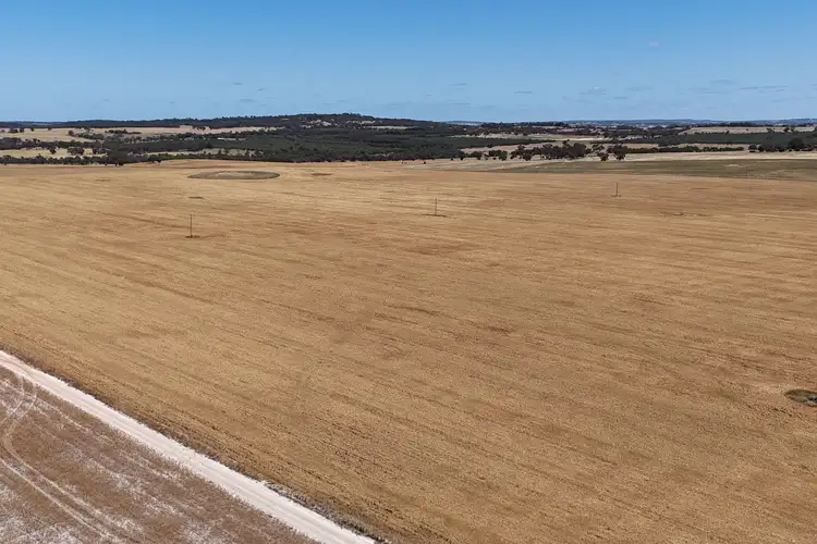 Lot 4 Chittleborough Road, Brookton WA 6306