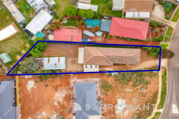 1 Sturt Road, Melton South VIC 3338