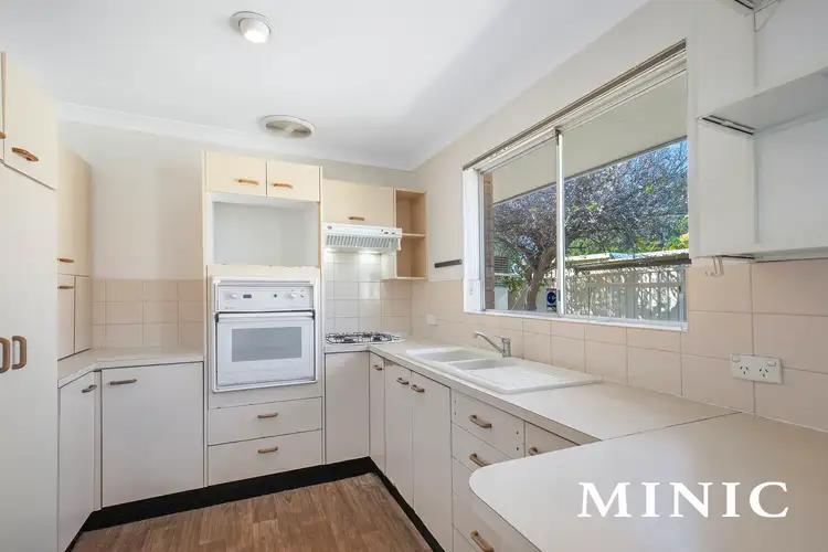 Fifth view of Homely semi-detached listing, 15a Willow Way, Maddington WA 6109