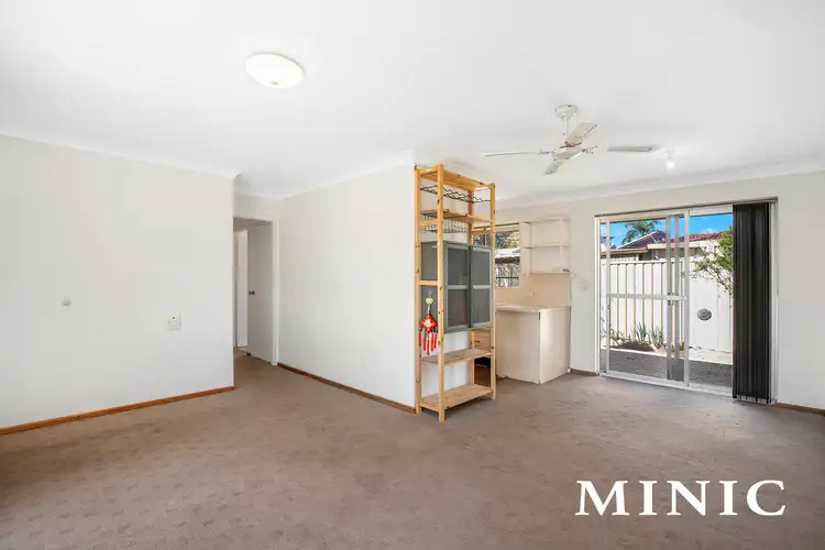 Sixth view of Homely semi-detached listing, 15a Willow Way, Maddington WA 6109